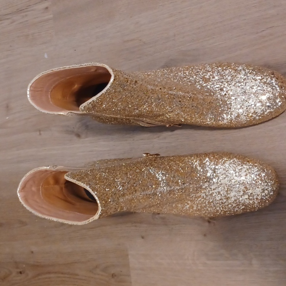 MavMaz Gold Sequin Ankle Boots Size 10
